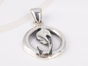 DIJE PLATA SILUETA MADONA LISO