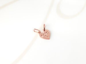DIJE RECUBRIMIENTO DE ORO ROSA CORAZON TU Y YO LISO