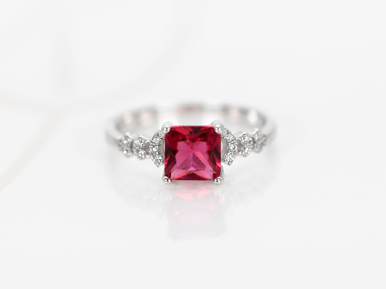 ANILLO PLATA RODIZADA RUBI CUADRO MINI