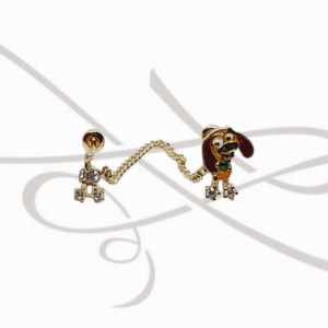 DORMILONA ORO 10K ZIRCONIA SLINKY DOG