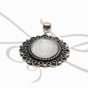 DIJE PLATA PAVONADO VIRGEN PERLA MADRE