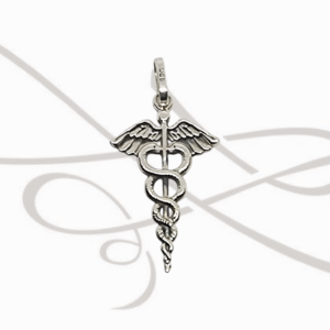 DIJE PLATA LISO SIMBOLO SALUD